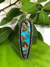 Load image into Gallery viewer, Mohave Blue Turquoise Sterling Silver Talon Ring - Hawkeye Jewelry

