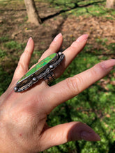 Load image into Gallery viewer, Mohave Green Turquoise Sterling Silver Hand Stamped Statement Talon Ring - Hawkeye Jewelry
