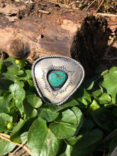 Load image into Gallery viewer, Blue Green Turquoise Triangle Shadowbox Ring
